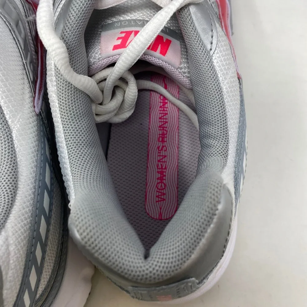 Nike Initiator Womens Running‎ Shoes Silver Pink Metallic Sneakers 394053-001